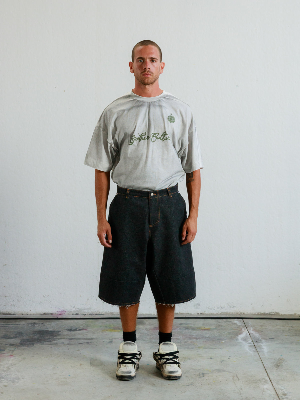 LEON - BLACK JORTS