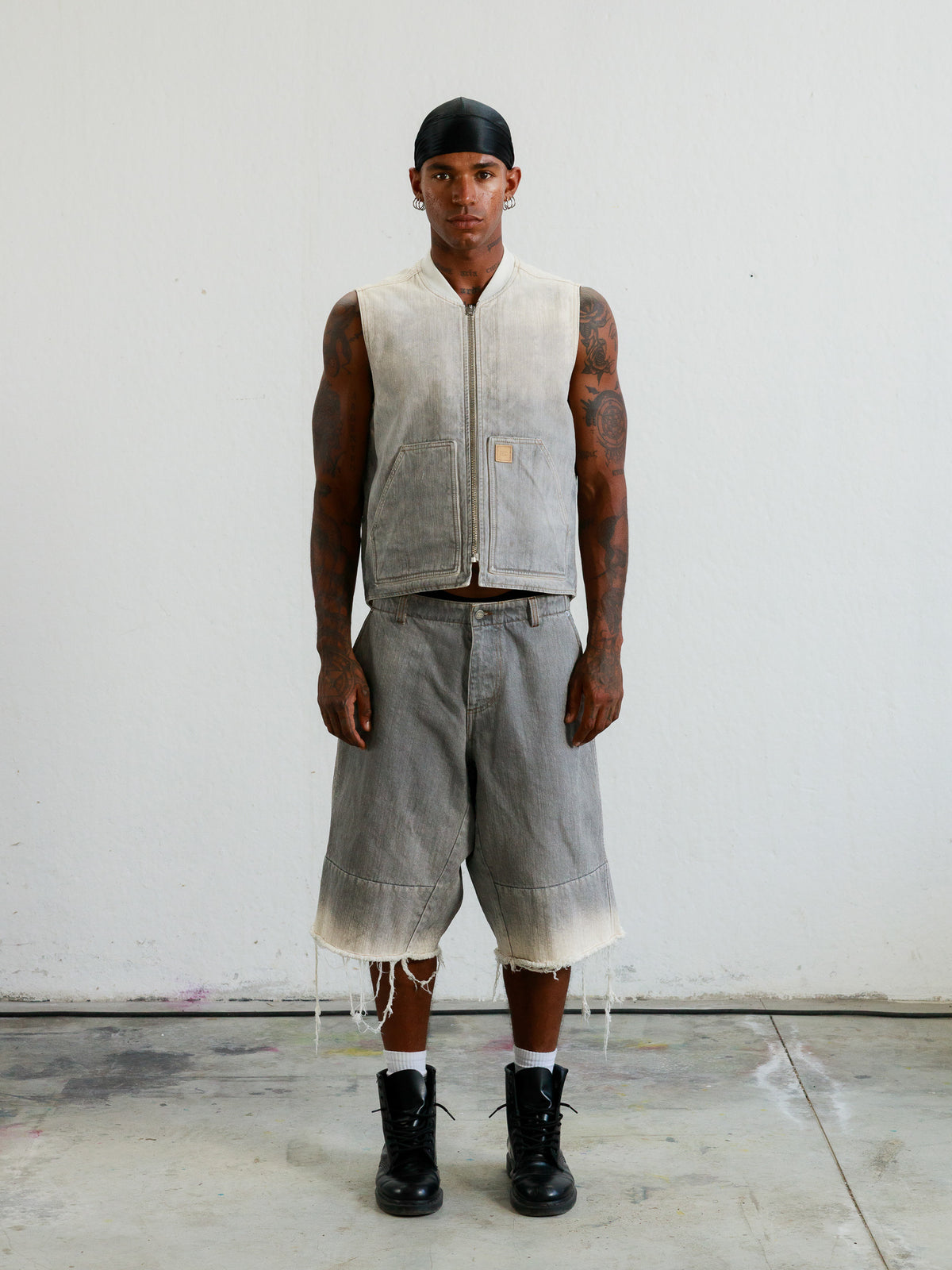 LEON - FADE GRAY JORTS