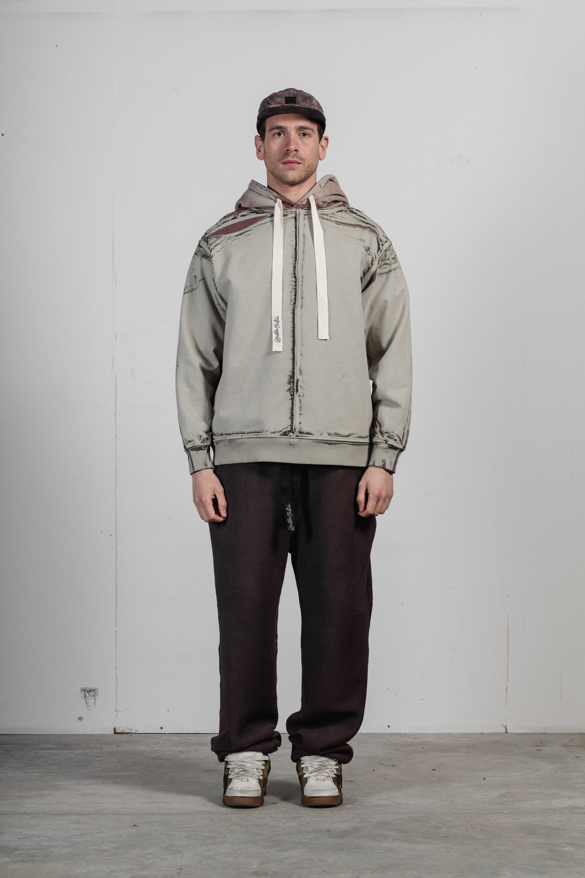 MASON - BRICK RED/LIGHT GRAY