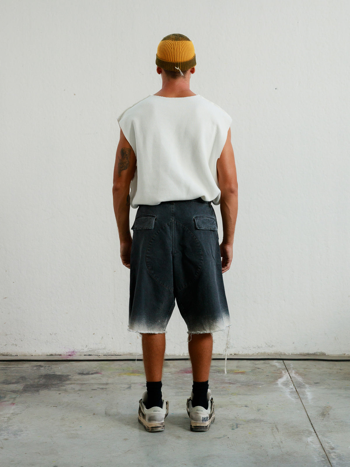 LEON BLACK FADE JORTS